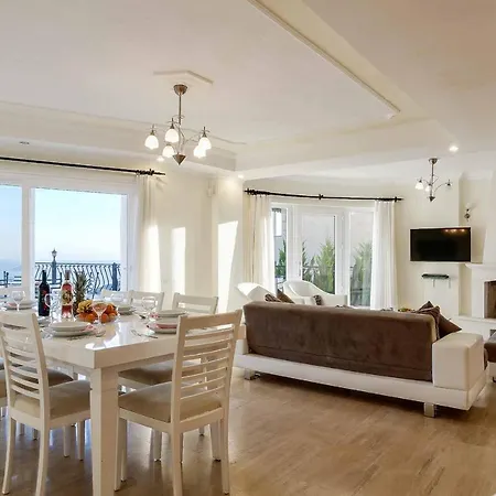 Villa Azalea